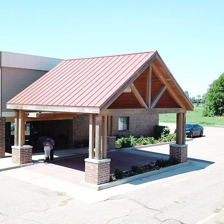 Prairie Inn Vermillion Dış mekan fotoğraf
