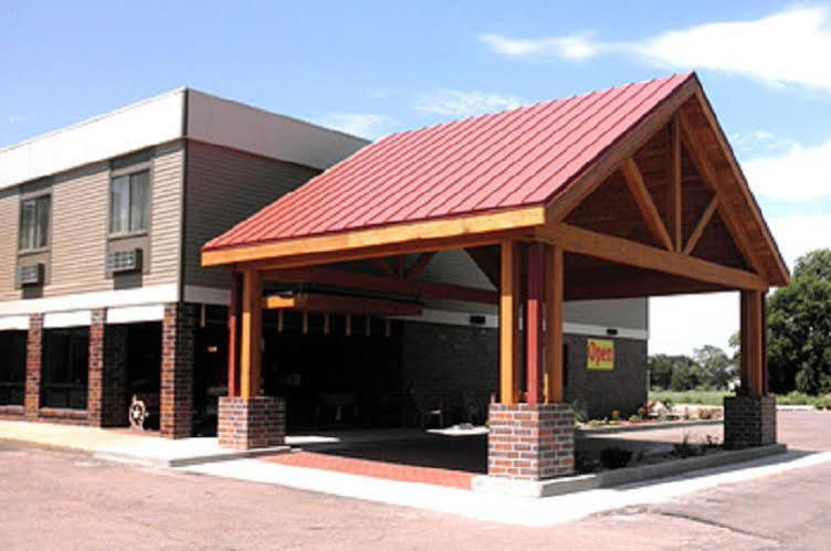 Prairie Inn Vermillion Dış mekan fotoğraf